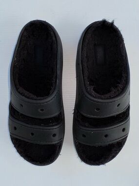 CROCS Black Fuzzy Slide Sandals